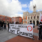 Jornada de huelga contra los recortes y la Lomce en Valladolid.-ICAL