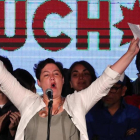 La gran sorpresa de las elecciones chilenas, la izquierdista Beatriz Sánchez, celebra su tercer puesto en los comicios.-/ EFE / MARIO RUIZ