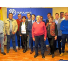 Los recién nombrados candidatos posan en la foto de familia en la sede del partido en Valladolid.-EUROPA PRESS