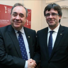Alex Salmond y Carles Puigdemont-JORDI BEDMAR