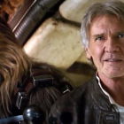 Harrison Ford y Chewbacca, en una escena del filme.-
