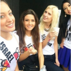 Miss Israel, a la izquierda, junto a Miss Líbano, la segunda por la izquierda, en el selfi que ha generado la polémica.-