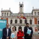 El candidato de Valladolid Toma la Palabra a la Alcaldía de Valladolid, Manuel Saravia, presenta junto a sus compañeros Rosalba Frontériz, María Sánchez y Alberto Bustos, 'Encuentros para un proyecto de ciudad'-Ical