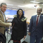 Javier Lacalle, Gloria Bañeres y Luis Fuentes, en la firma del acuerdo.-ICAL