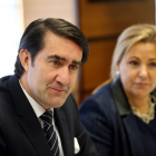 La vicepresidenta y consejera de Empleo, Rosa Valdeón, y el consejero de Fomento y Medio Ambiente, Juan Carlos Suárez-Quiñones, mantienen una reunión con los presidentes de las diputaciones provinciales para tratar temas de servicios en el ámbito rural.-ICAL