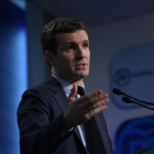 El vicesecretario de comunicación del PP, Pablo Casado, en una rueda de prensa reciente-/ DAVID CASTRO