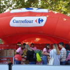Foto prensa carpas desayunos Carrefour