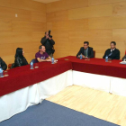 El consejero de Economía, Tomás Villanueva, se reúne con los trabajadores de Everest-Ical