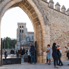 El Monasterio de las Huelgas es uno de los tesoros que propone descubrir con calma el plan de 72 horas ideado para alargar la estancia de los turistas en Burgos. /  ÓSCAR CORCUERA