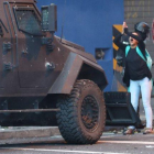 La joven ecuatoriana se ha convertido en el símbolo de la protesta en Quito.-EFE