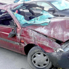 Estado en el que quedó el vehículo accidentado, un antiguo Ford Escort.-POLICÍA NACIONAL