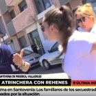 Susana Ahijado defiende a una reportera de Telecinco para evitar una agresion.