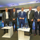 Christophe Conegero, Victor Kim, Juan Alcaraz, Frank Young, y Bertrand Sava, durante la presentación ayer en la sede CaixaBank en Barcelona.-E. M.