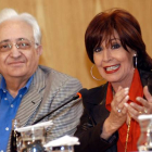 La actriz Concha Velasco y el actor y director de cine Mariano Ozores en el IV Festival Internacional de Cine de Las Palmas de Gran Canaria de 2003.-ANGEL MEDINA G. / EFE