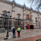 Instalación de los andamios en el Palacio de Santa Cruz para las obras de restauración - PHOTOGENIC