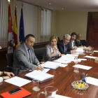 La vicepresidenta y consejera de Empleo, Rosa Valdeón, preside la Mesa del Autónomo-Ical