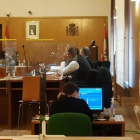Un momento del  juicio en la Audiencia contra el jefe de intervención de armas de la Comandancia de Valladolid, en una imagen de archivo. E.M.