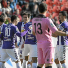 Óscar, Valiente, Mojica (de espaldas) y Rueda festejan uno de los cinco goles en Mallorca de la temporada 14-15.-JOAN LLEDÓ