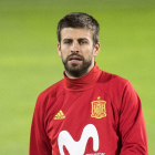 Piqué, durante una sesión de entrenamiento con la Selección española, a principios de septiembre, en Liechtenstein.-GIAN EHRENZELLER (AP)