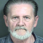 Lawrence Ripple, de 71 años, es sentenciado a seis meses de arresto domiciliario tras atracar un banco para huir de su mujer.-REUTERS