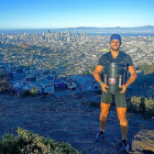 El vallisoletano Jorge San Román posa con la ciudad de San Francisco al fondo.-EL MUNDO