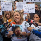 Familiares de los presos políticos acudieron nuevamente a la sede de la ONU para exigir que den a conocer la fecha y la agenda de la visita de la Alta Comisionada de los DDHH, Michelle Bachelet.-EFE/ Miguel Gutiérrez