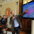 El alcalde de Valladolid, Oscar Puente, y el concejal de Urbanismo, Manuel Saravia, presentan una propuesta para el soterramiento-ICAL