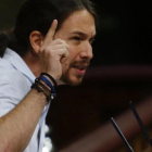 Pablo Iglesias, en la tribuna del Congreso durante la sesión de investidura de Mariano Rajoy.-AGUSTIN CATALAN