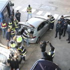 La Policía Nacional impide a los Mossos quemar documentos en la incineradora de Sant Adrià, el 26 de octubre pasado-RICARD FADRIQUE