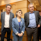 María Luisa Carcedo en Valladolid junto a  Manuel Escarda y Javier Izquierdo.-ICAL