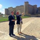 El delegado territorial de la Junta de Castilla y León, Pablo Trillo, durante su visita a Urueña.-ICAL
