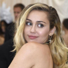 Miley Cyrus durante una gala benéfica en el Metropolitan Museum of Art el 7 de mayo del 2018.-EVAN AGOSTINI / AP