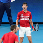 Novak Djokovic y Viktor Troicki celebran un punto antes Pablo Carreno y Feliciano Lopez.-EFE / EPA /MARK EVANS