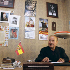 El párroco Jesús Calvo, en su despacho.-INTERVIÚ / PEIO GARCÍA