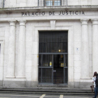 El vecino de Becilla de Valderaduey (Valladolid) ocupará este jueves el banquillo de la Audiencia Provincial.