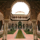 Imagen del patio de las doncellas de los Reales Alcázares de Sevilla, donde se rodará Juego de Tronos.-Foto: ARCHIVO