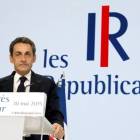 Sarkozy durante su discurso en el Congreso de reformulación de su partido.-Foto:   REUTERS / PHILIPPE WOJAZER