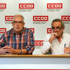 CCOO analiza los Presupuestos Generales de la Comunidad de Castilla y León en materia sanitaria. En la imgen, Carlos Castedo (I), secretario de Estudio, y Jaime Redondo (D), secretario de Acción Sindical de la Federación de Sanidad-Ical