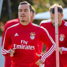 Raúl de Tomás, en un entrenamiento con el Benfica.-EFE
