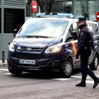 El furgón policial con los detenidos llega al Tribunal Supremo.-JUAN MANUEL PRATS