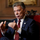 El presidente de Colombia, Juan Manuel Santos, premio Nobel de la Paz, durante una entrevista exclusiva con Efe en el Palacio de Nariño de Bogotá.-EFE/LEONARDO MUÑOZ