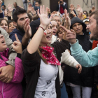 ordesillanos y antitaurinos la emprenden a puñetazos junto al puesto de  Cruz Roja antes del Torneo.-Pablo Requejo