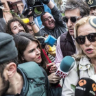 Maite Zaldívar sale de la cárcel de Alhaurín de la Torre (Málaga) con un primer permiso penitenciario, en noviembre del 2015.-EFE / JORGE ZAPATA