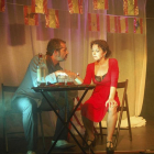 Dos actores de ‘Enterarte’ durante la representación.-E.M.