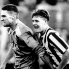 Vinnie Jones, inmisericorde con Paul Gascoigne.-EL PERIÓDICO