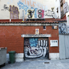Grafiti en la plaza de Cantarranas, en una imagen de archivo.- J.M. LOSTAU
