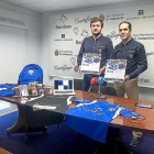 Enrique López y el presidente Mario Arranz, ayer en la presentación de la tienda ‘on line’ y la campaña de abonados.-G. VELASCO
