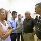López frente a Izquierdo en 2015, en un acto de campaña junto a Tudanca, Del Valle y Álvarez, en segundo plano.-ICAL