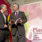 El coordinador de Plan sobre Drogas, Eduardo Pérez, y el diputado de Igualdad, Artemio Domínguez-El Mundo