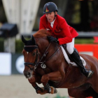 El jinete alemán Ludger Beerbaum, en plena acción en el Polo-NACHO OLANO